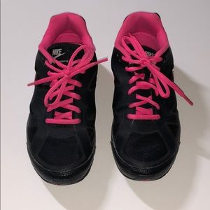 NIKE SHOX SHE MONSTER SNEAKERS💗